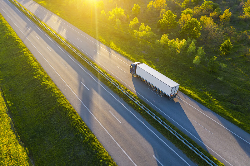 木制户外设施材料使用浙江金华市跨国货运托运至德国汉堡 木制户外设施材料使用浙江金华市跨国货运托运至德国汉堡