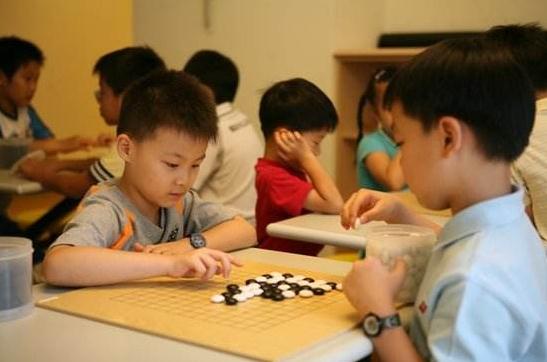 子闻轩书画棋——一对一辅导教学,全面提升学员的综合素质