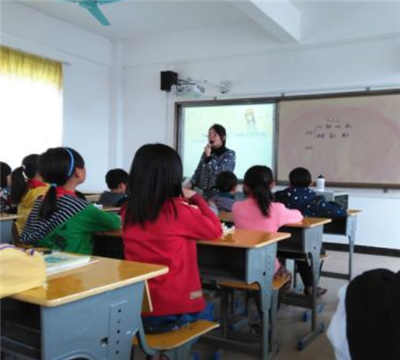 升华教育——开设小学、初中、高中各年级精品小班