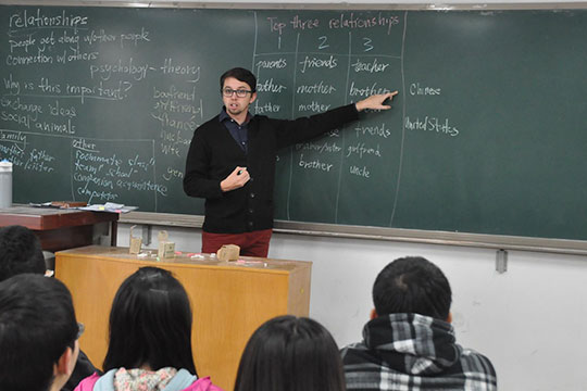 唐威廉美语——有效激发学生学习兴趣，培养良好的学习习惯