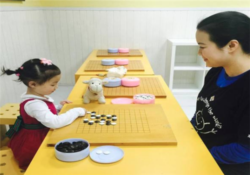 金马围棋——做中国围棋教育的拓荒者是这个连锁项目的目标。