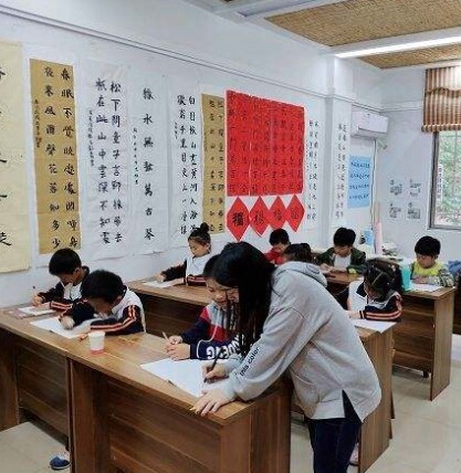 宇凰少儿国学——修身齐家育童蒙，习礼启智在宇凰