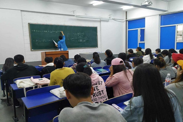 爱上优数学——教学好 服务优 上名校