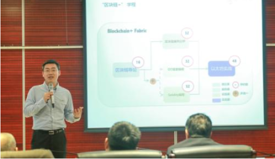 学程教育——基础资源免费、个性方案组合、随时随地学习