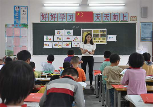 昕昕文化艺术培训学校——面向幼儿到高中各个阶段学员，综合性发展的教育学校