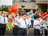 小森林幼儿园——至今已有21年的办园历史，实行董事会领导下的园长负责制