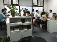 新老板——为学生提供发展领导才能的空间